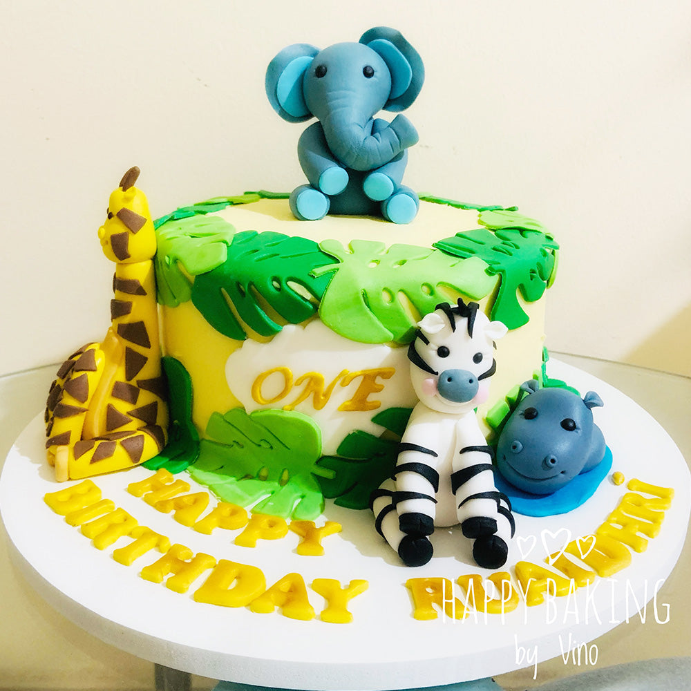 Baby Safari Theme Cake