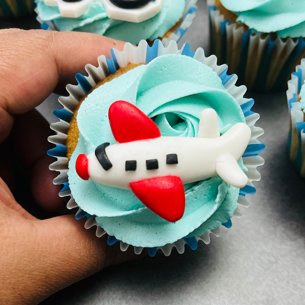 Vehicle Themed Cupcakes