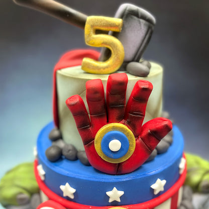 Avengers Cake 02