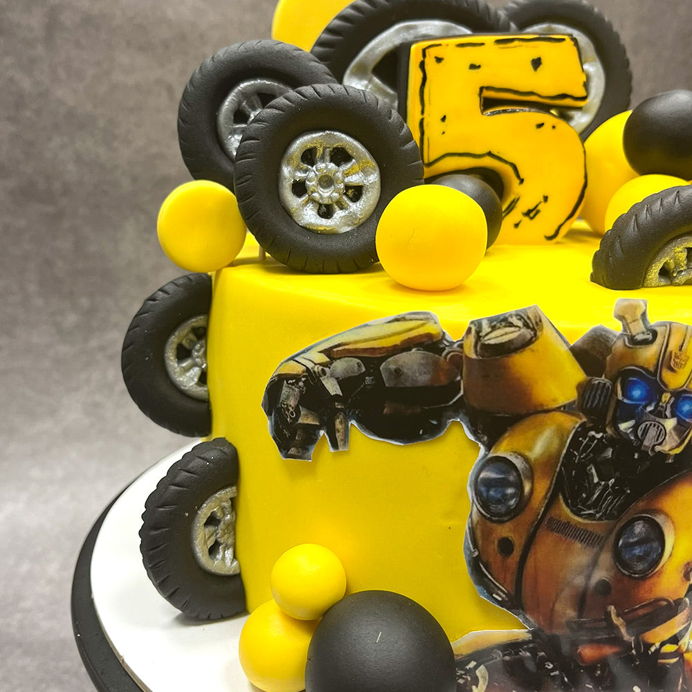 Bumble Bee Cake