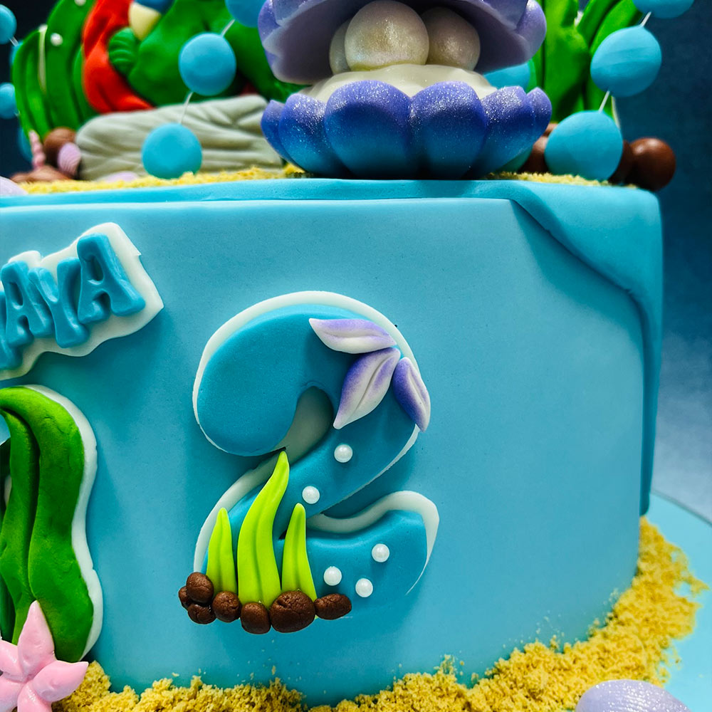 Little Arial Cake
