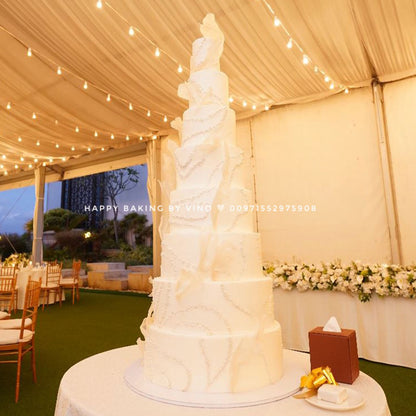 Pearls & Sails White Wedding Cake - 7 Tier