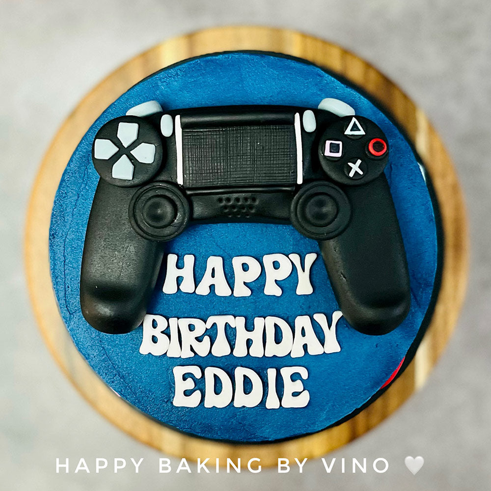 PlayStation Party Cake 02