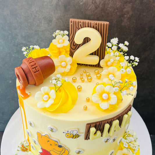 Pooh Cake