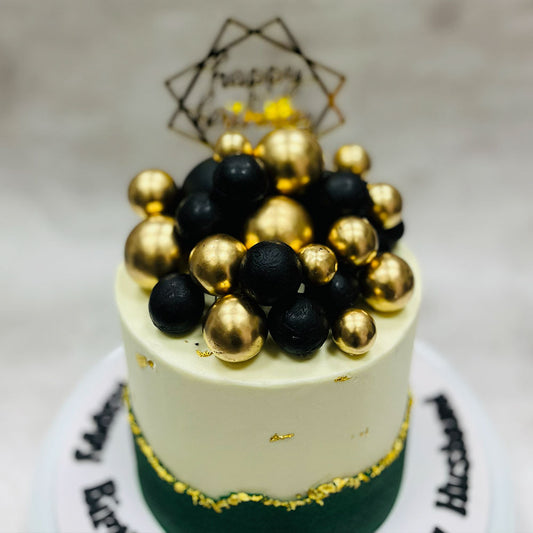 Regal Elegance Black & Gold Cake