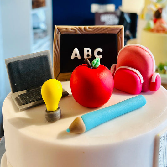 School Themed Cake