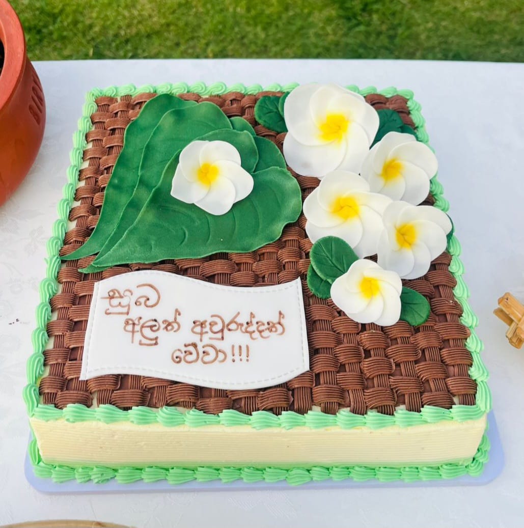Sirilaka Aurudu Suwanda Cake