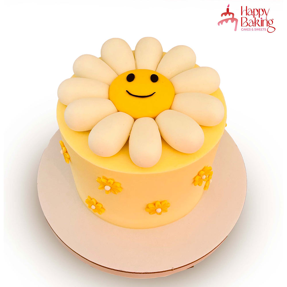 White Daisy Cake