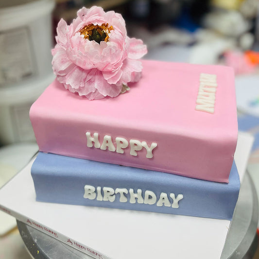 Floral Tales & Books Cake